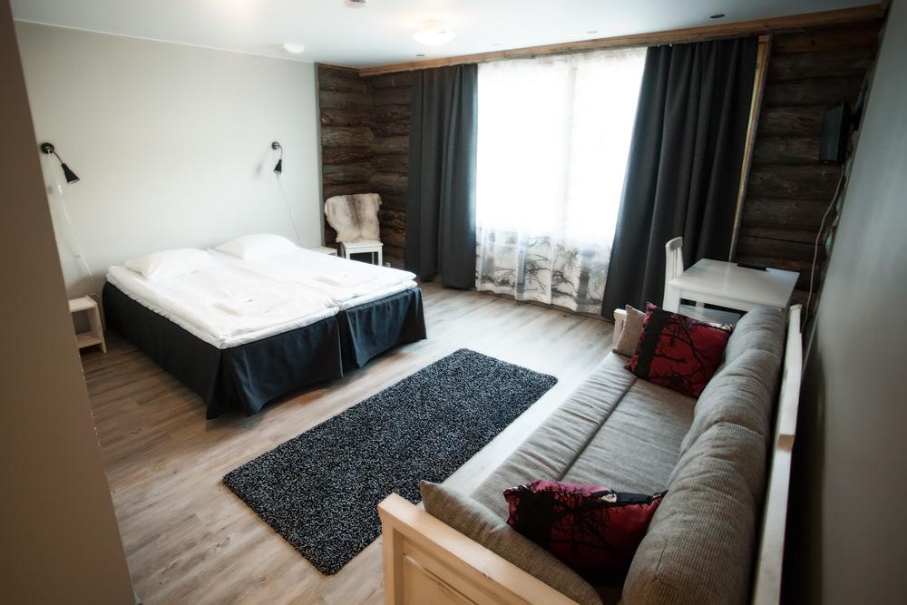 Wilderness Hotel Samperi Savukoski Exteriör bild